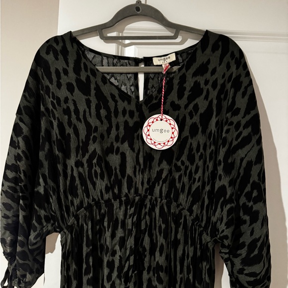 Leopard Print Ruffle Dress - Picture 3 of 5